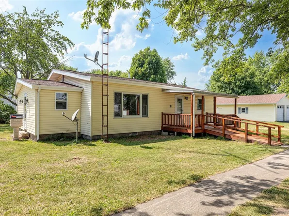 803 W Buchanan St, Litchfield, IL 62056