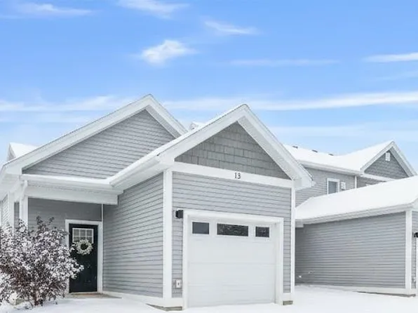 13 Clover Lane, Hinesburg, VT 05461