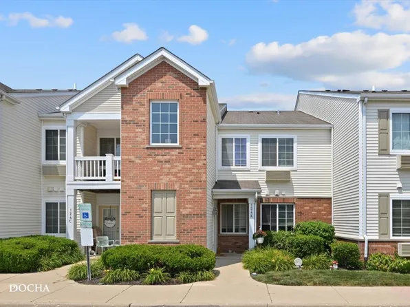 124 Bertram Dr Unit K, Yorkville, IL 60560
