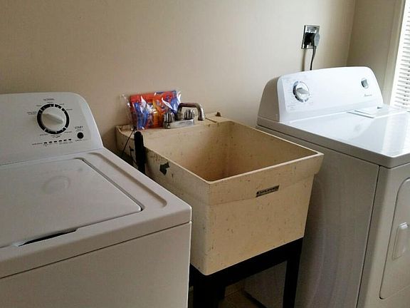 Washer and Dryer Included