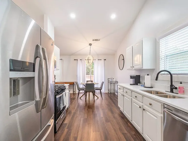 931 Sugar Oak Ln — Photo 36