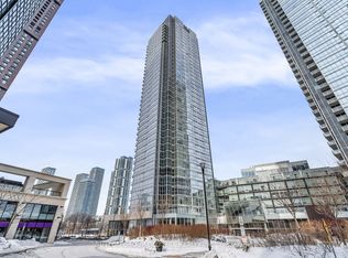2916 Highway 7 Rd #401, Vaughan, ON L4K 0G3