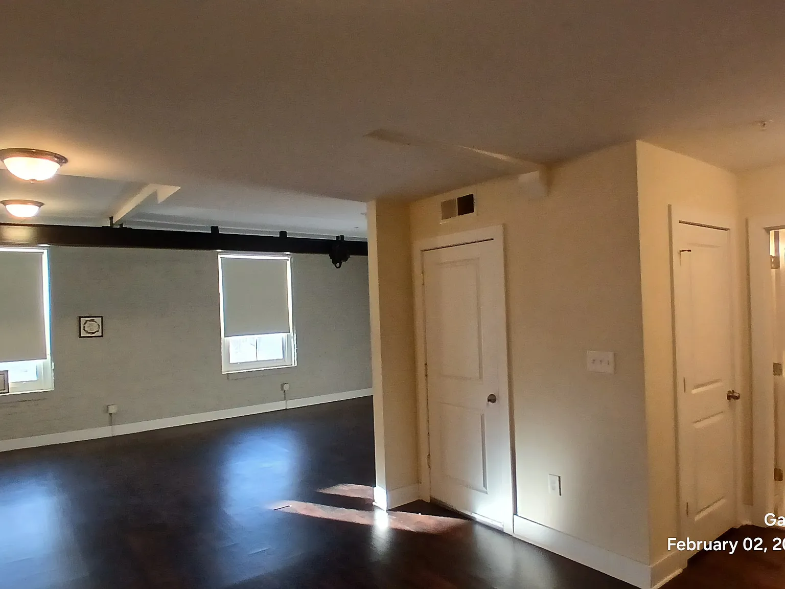 1618 Bank St — Photo 3
