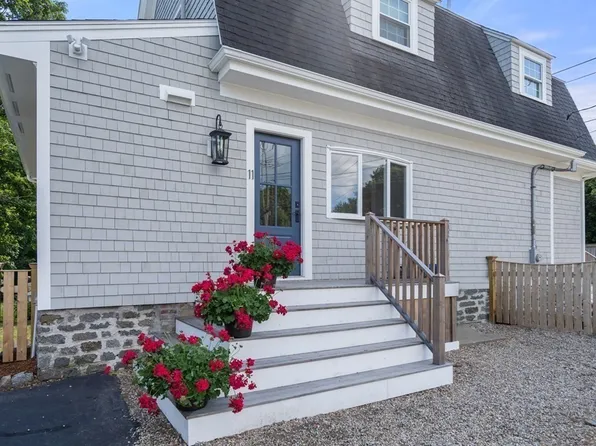 11 Westland Ave, Westwood, MA 02090