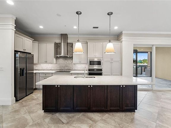 2nd image of 21460 Strada Nuova CIR #B210