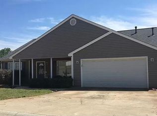 303 Crescentwood Ct, Taylors, SC 29687