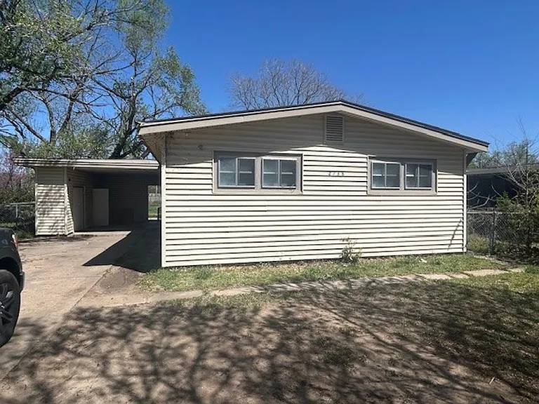 2738 S Minnesota Ave — Photo 17