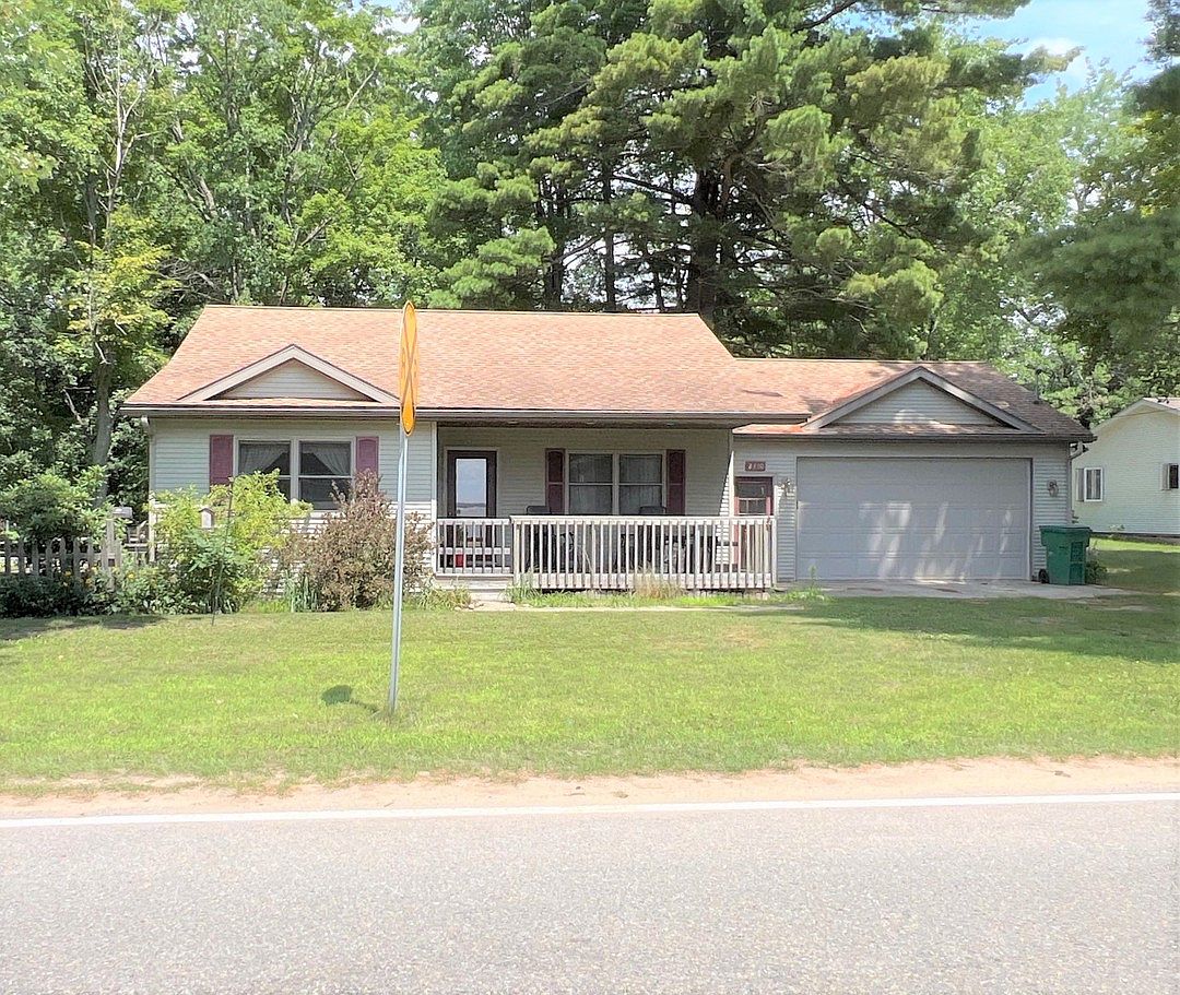 2410 E Lake Mitchell Dr, Cadillac, MI 49601 Zillow