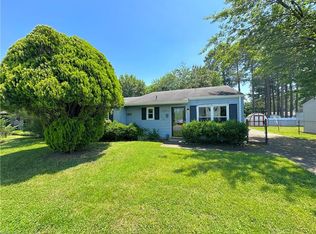 1124 Thisdell Ln, Newport News, VA 23607