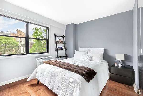 Rented by Compass | media 3