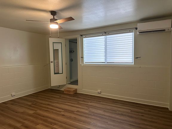 4th image of 47-211 Iuiu St #A