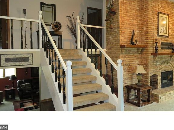5th image of 4715 Marten Ct NW