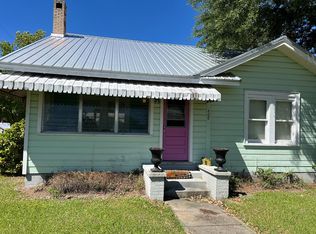 409 Bryan St, Douglas, GA 31533