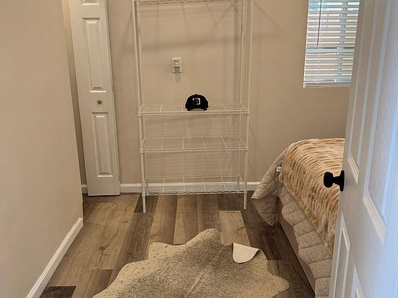 5th image of 3739 Jewell St #3