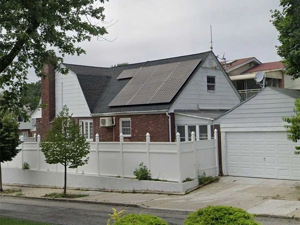 2nd image of 5651 212th St