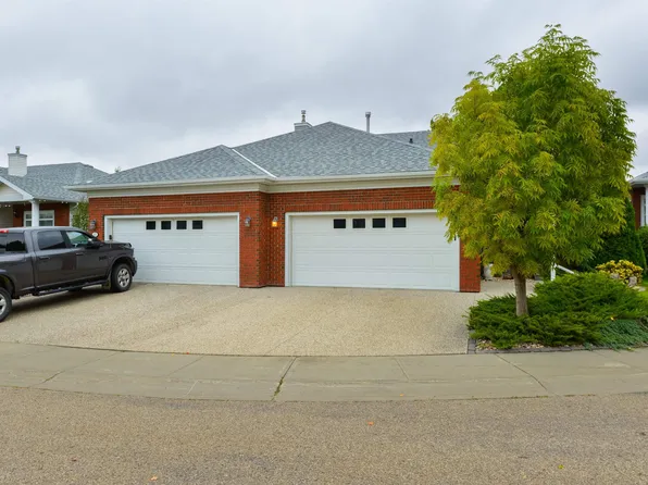 16 Longview Close, Spruce Grove, AB T7X 4L7