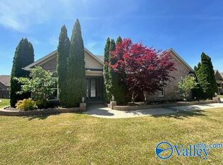 203 Legendwood Dr, Madison, AL 35757
