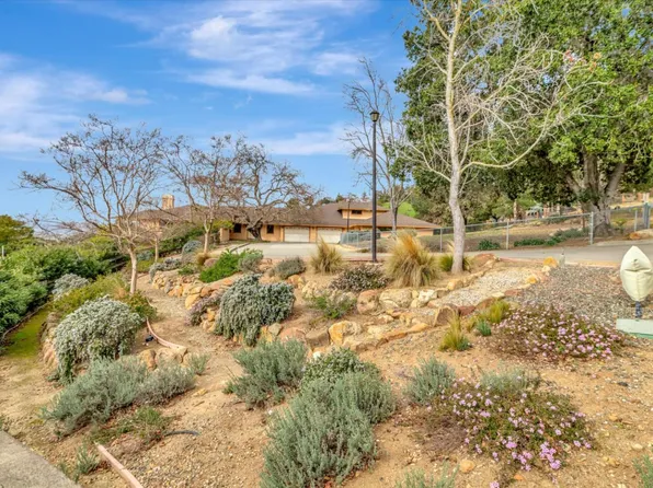 20695 View Oaks Way, San Jose, CA 95120