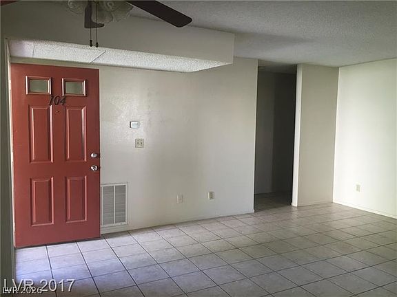 5th image of 4736 Nara Vista Way Unit 104