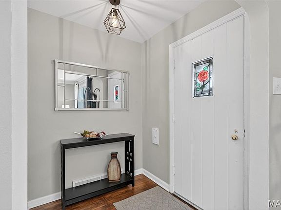 5th image of 4153 Loughborough Ave