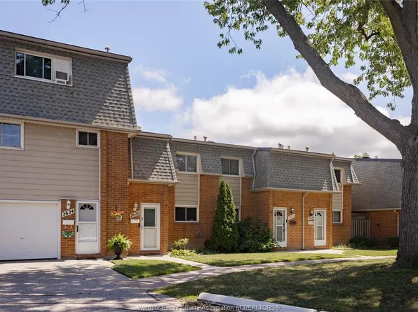 2626 Vine Ct #137, Windsor, ON N8T 2X3