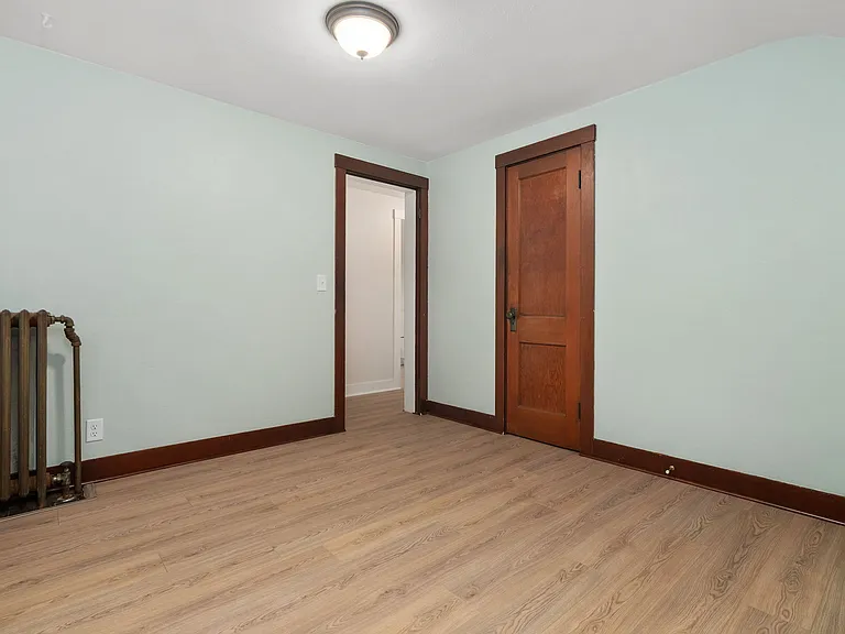 21 Farwell St #2 — Photo 12