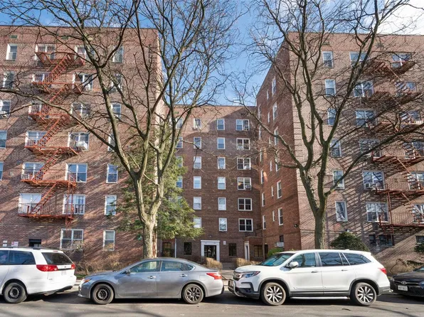 39-25 51st Street #5E, Woodside, NY 11377