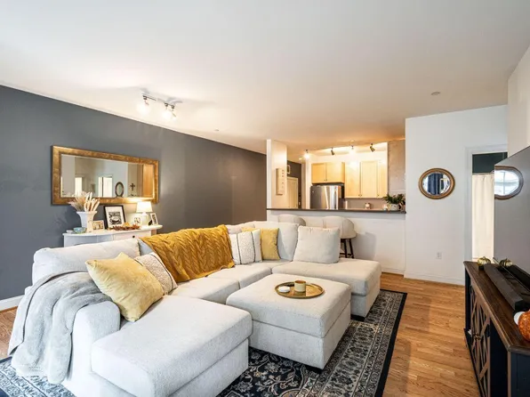 1905 North Water STREET #308, Milwaukee, WI 53202