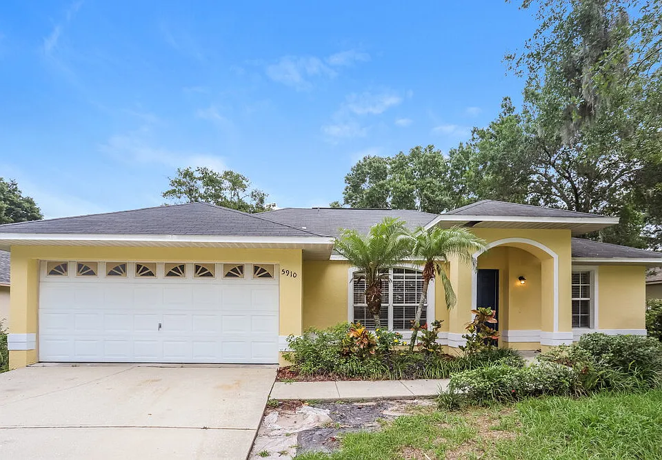 5910 Erhardt Dr