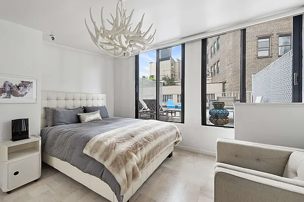 Rented by Compass | media 9