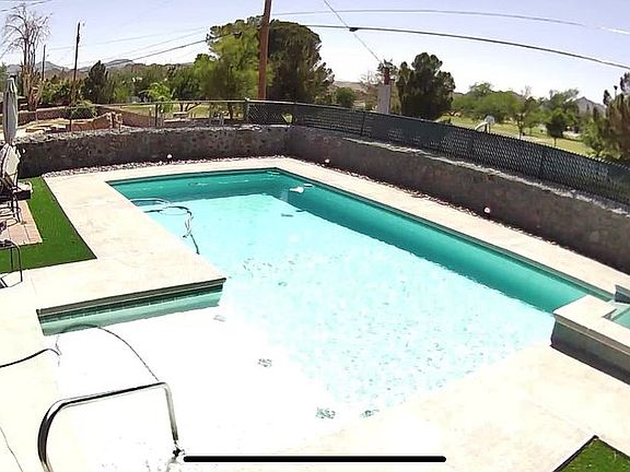 4th image of 3905 N Stanton St