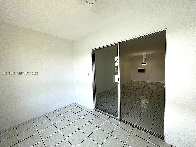 19255 NE 2nd Ave #2224 — Photo 13