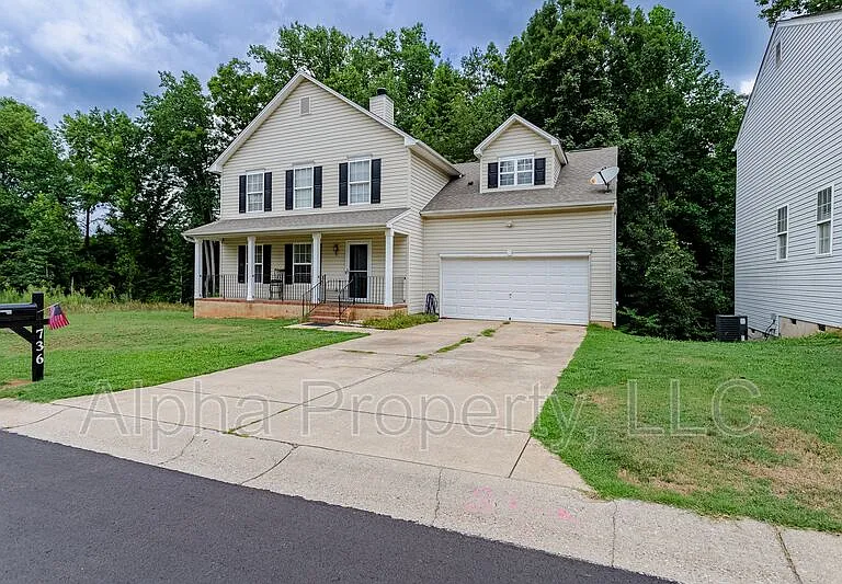 736 Bent Hollow Ct — Photo 2