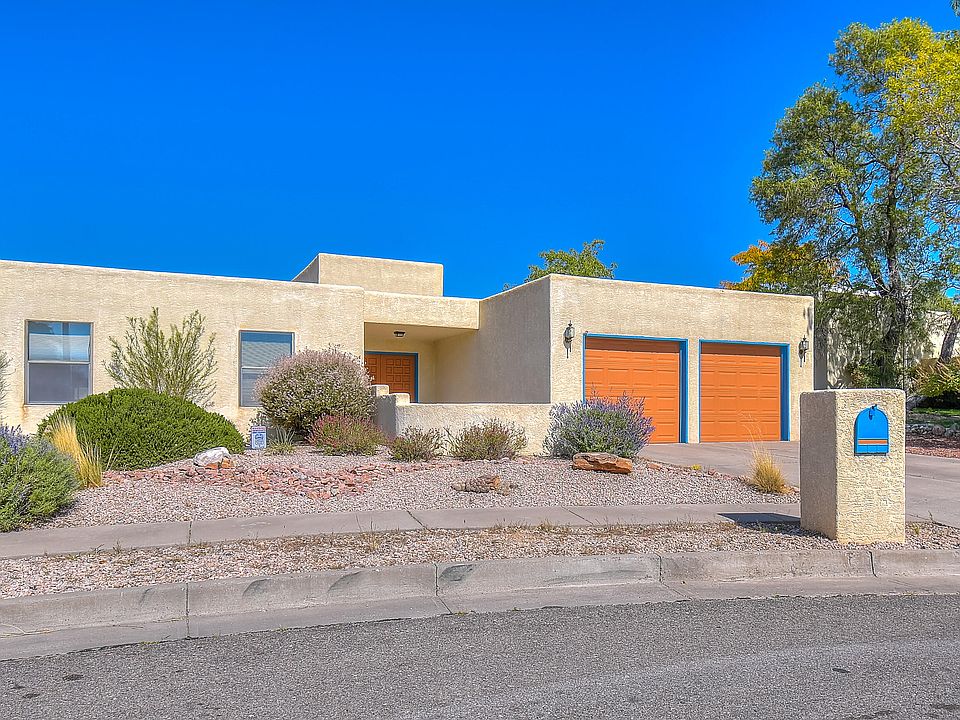 1st image of 12805 Arroyo De Vis NE