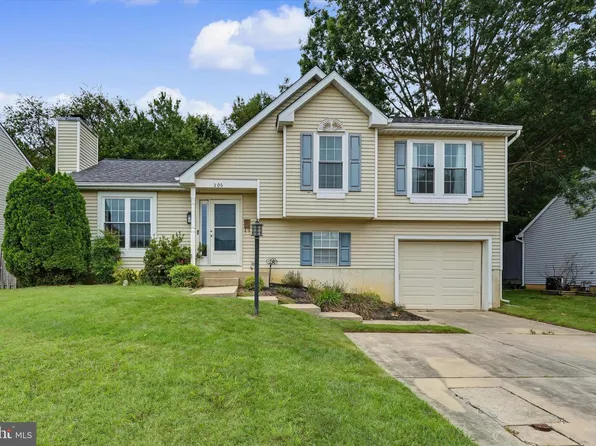 206 Macduff Rd, Newark, DE 19711