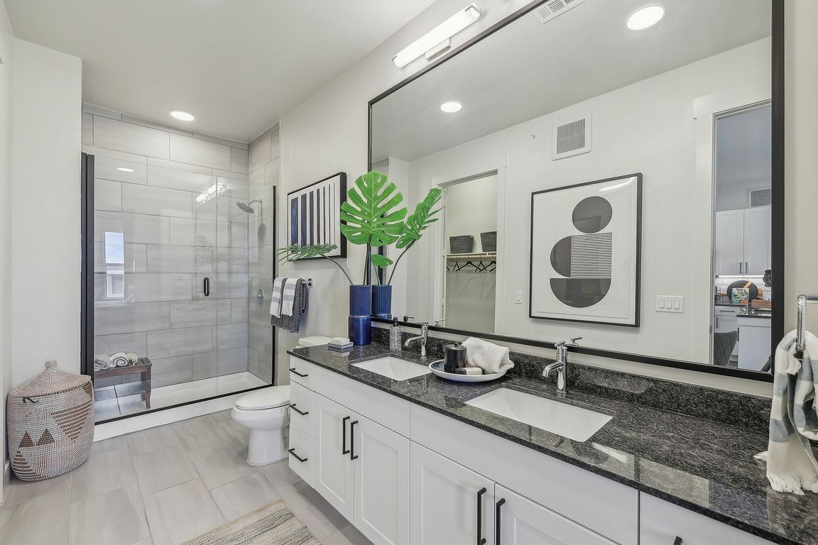 46-web-or-mls-N Lamar Blvd - Unit 507 - 021
