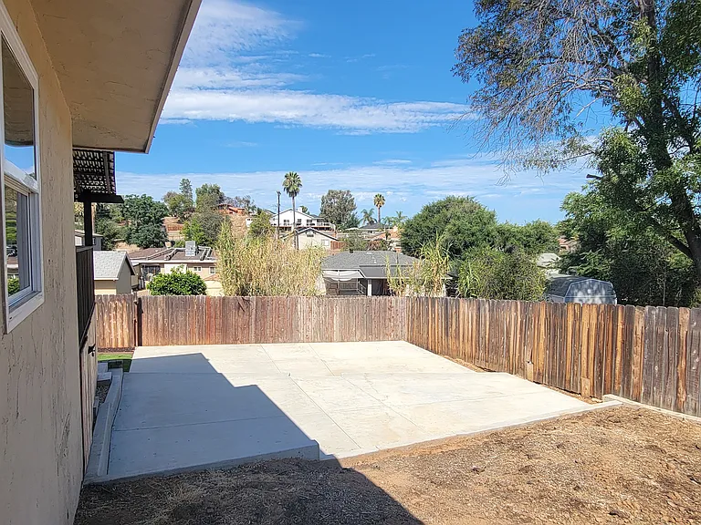 side yard