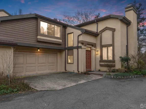 104 Sayre Dr, Princeton, NJ 08540