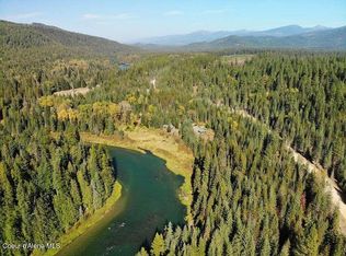 Nna Eastriver Rd, Priest River, ID 83856