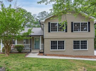1330 Grovenor Way, Riverdale, GA 30296