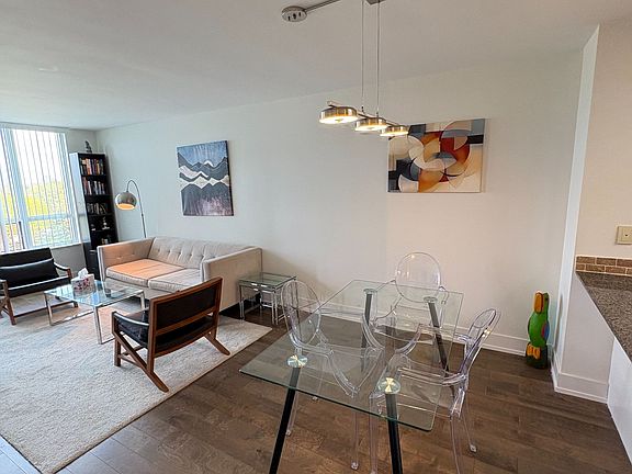 5th image of 503 Beecroft Rd Unit 611