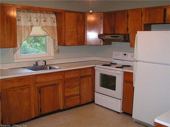 5th image of 740 Orange Ave