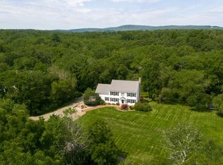 12 Stagecoach Dr, Sudbury, MA 01776