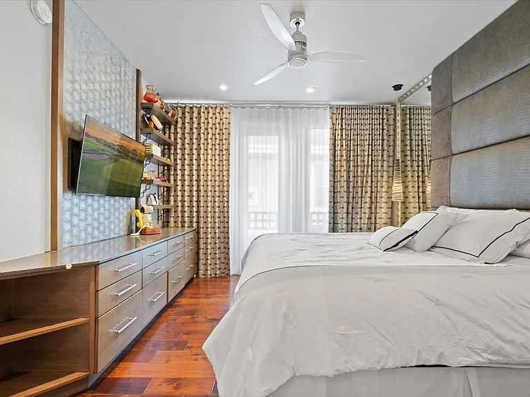 15221 N Clubgate Dr #2062 — Photo 4