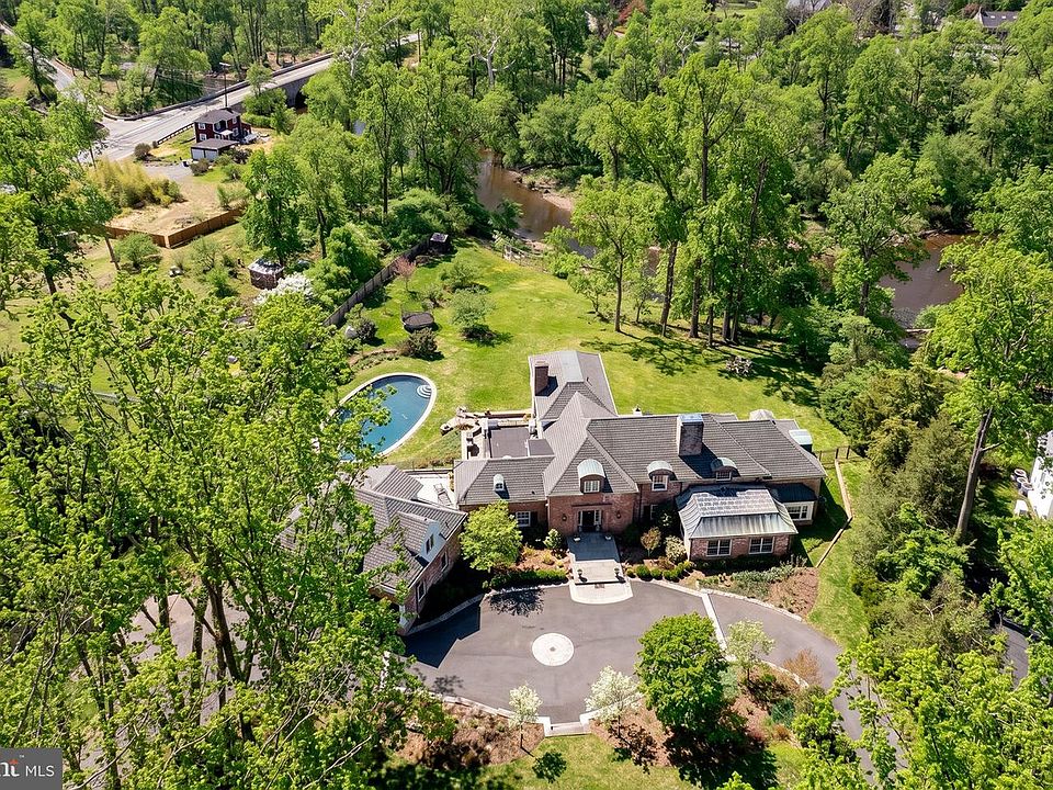 1st image of 120 Winant Rd