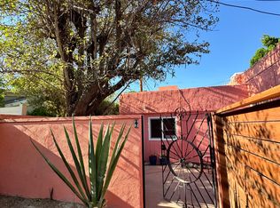 595 S Calle Palo Fierro APT 4, Palm Springs, CA 92264