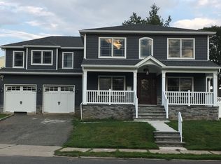 34 Welcome Rd, Saddle Brook, NJ 07663