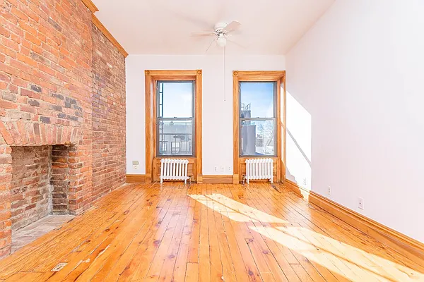 Rented by Corcoran | media 59