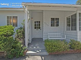 7037 Texhoma Ave, Van Nuys, CA 91406