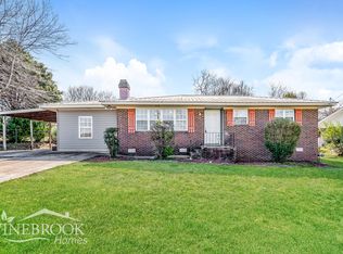 963 7th Pl, Pleasant Grove, AL 35127